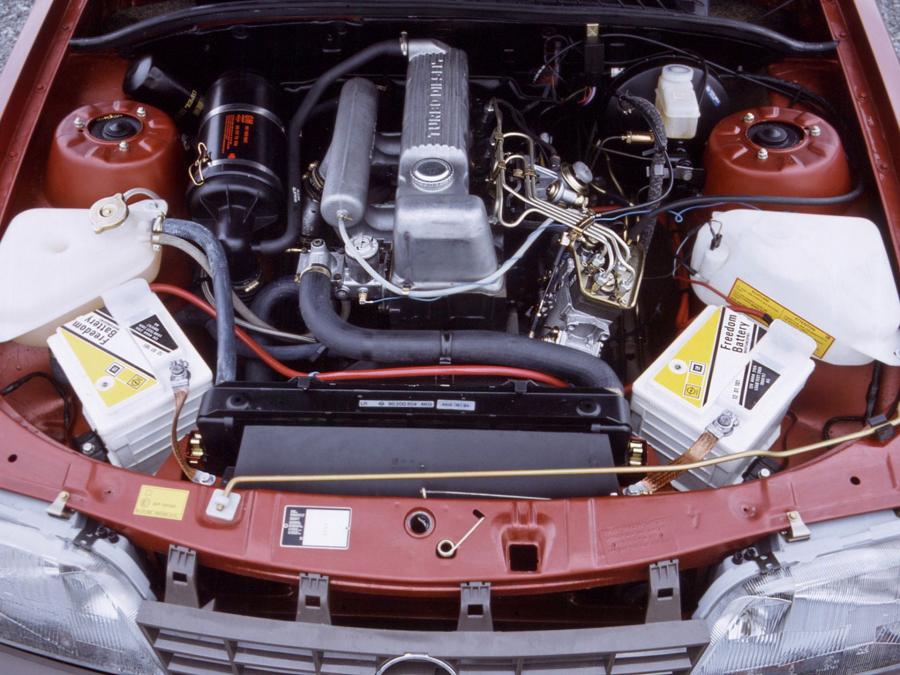 Opel Rekord Diesel 1983 года  (фото 6 из 6)